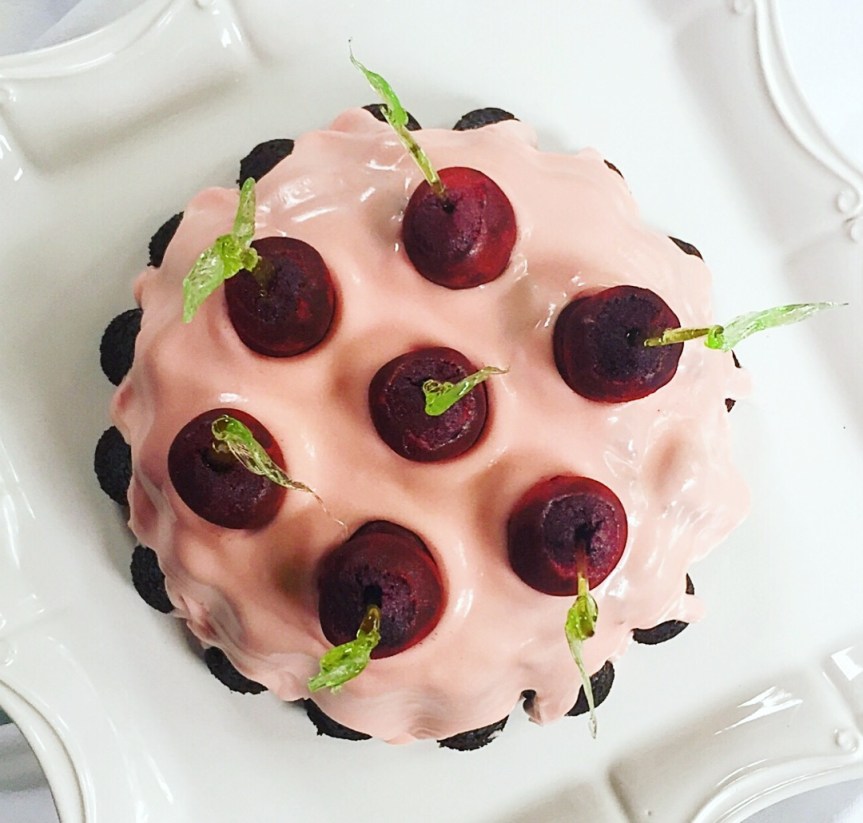 Cherry-Bombe-Cake