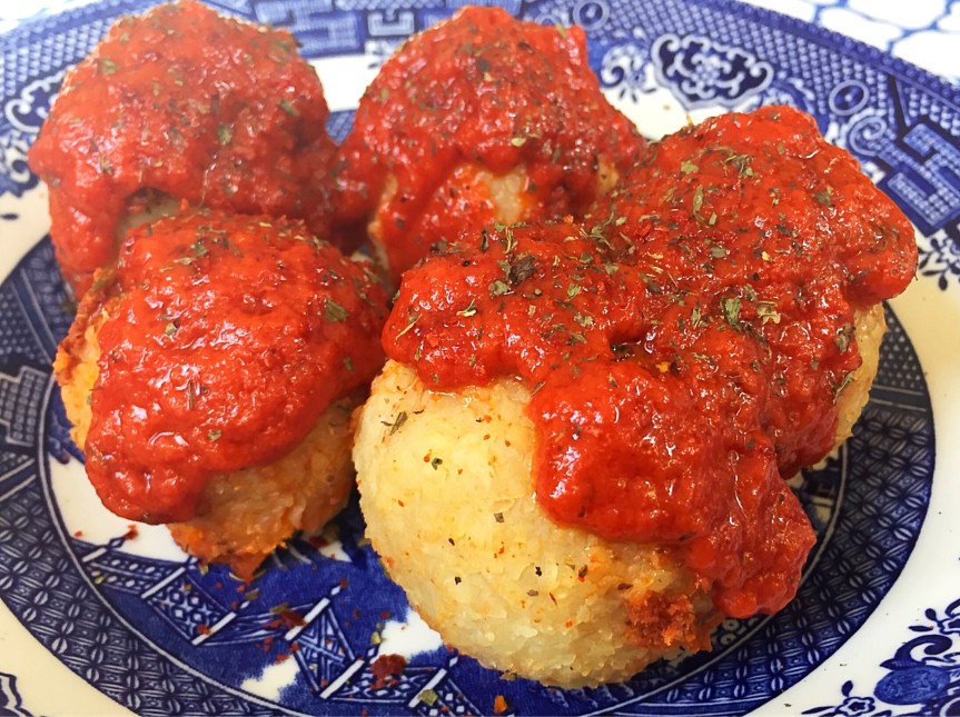 Spicy Meat-Filled  Bulgur Dumplings With Tomato &amp; Mint Sauce
